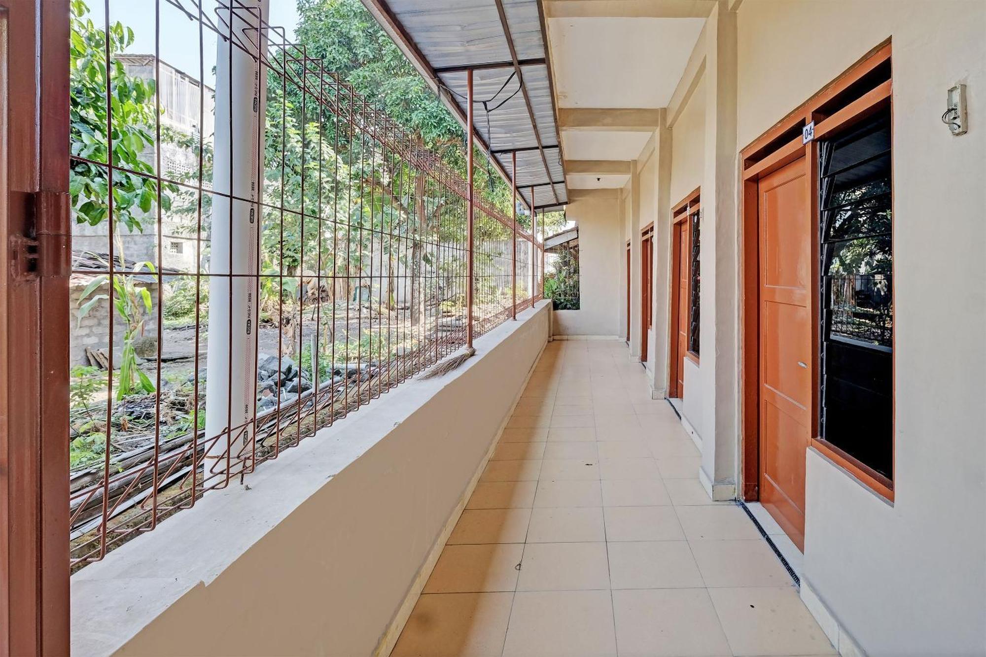 Spot On 92934 Nusantara Syariah Yogyakarta Luaran gambar
